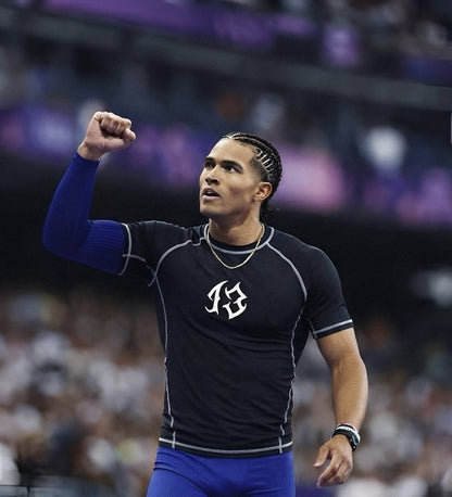 REFLECTIVE COMPRESSED TEE